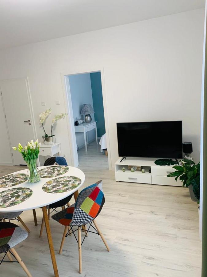 Apartament Walczaka 15 Miejsce Parkingowe Гожов Велкополски Екстериор снимка